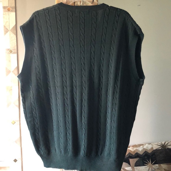 John Deere Sweater Vest - Picture 2 of 4